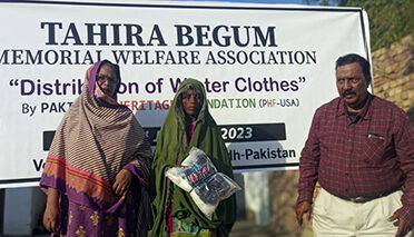 اندرون سندھ ضلع مٹیاری کے غریب، مستحقین میں گرم ملبوسات کی تقسیم