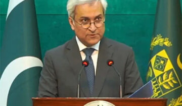 پاک ایران تجارت جاری ہے، تہران کیخلاف یکطرفہ پابندیوں پر عمل کے پابند نہیں، پاکستان